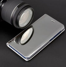 Load image into Gallery viewer, Samsung Galaxy S22 Plus Clear View Wallet Case